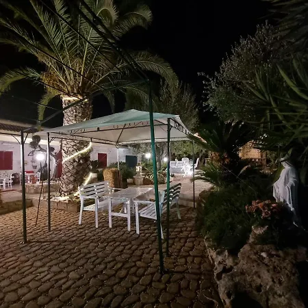 Il Trulletto לינה וארוחת בוקר